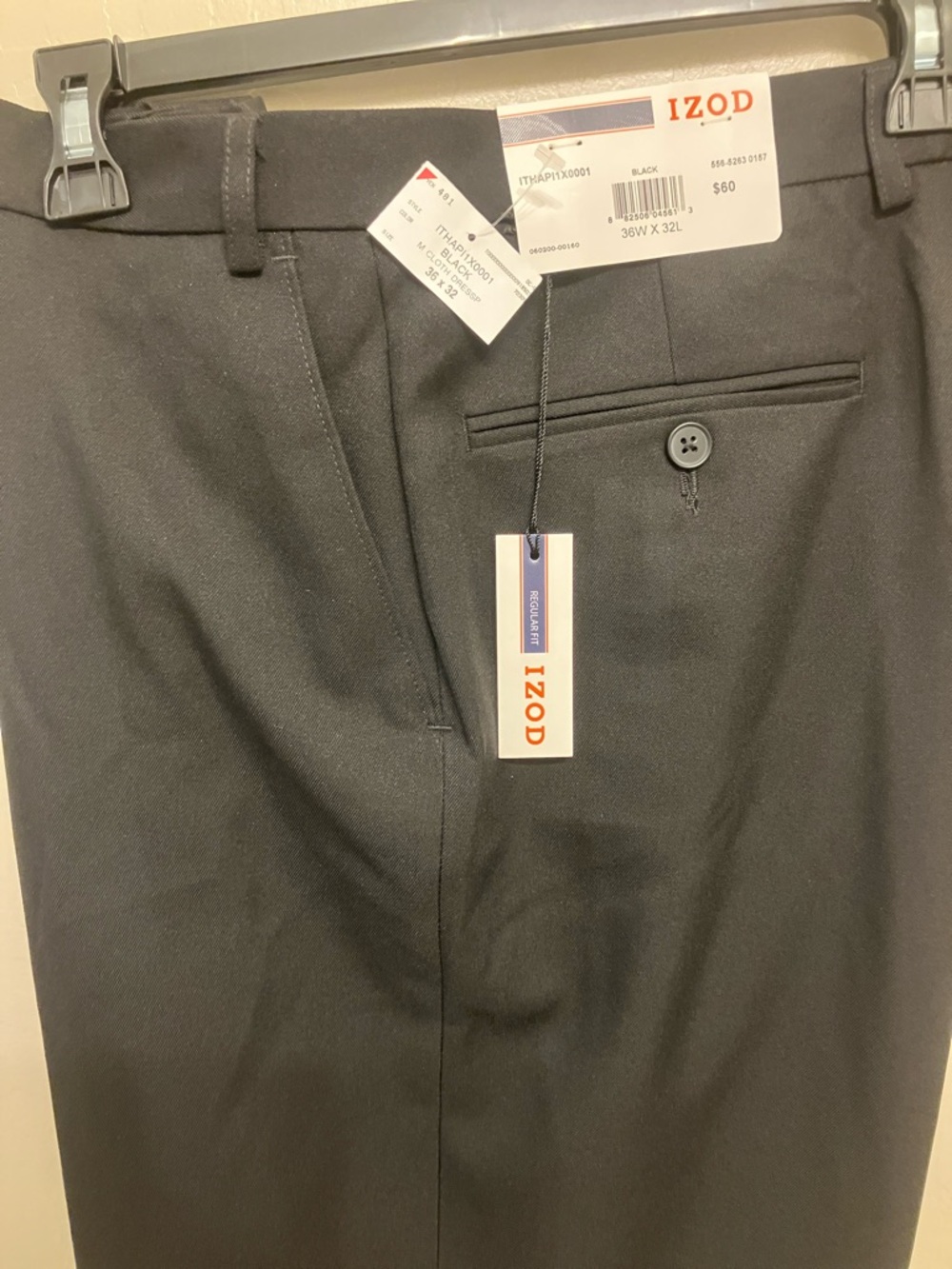 Izod Black Men's Dress Pants - Straight Fit